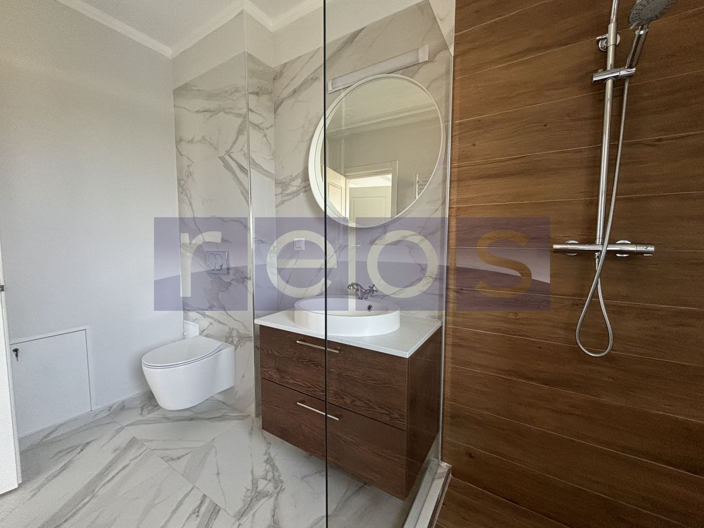 VANZARE VILA SUPERBA IN OTOPENI | 5 CAMERE | TEREN 325 MP - Poză 7