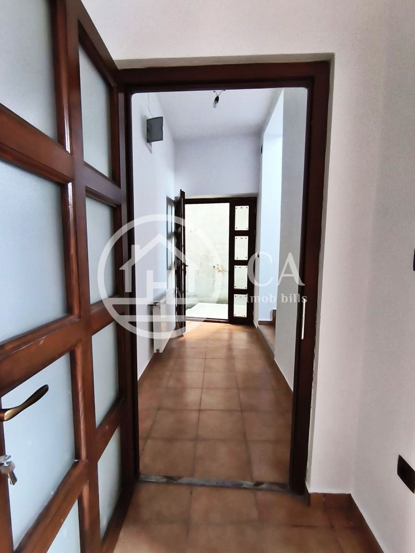 Casa de închiriat cu 6 camere în zona Centrala,  Oradea - Poză 11
