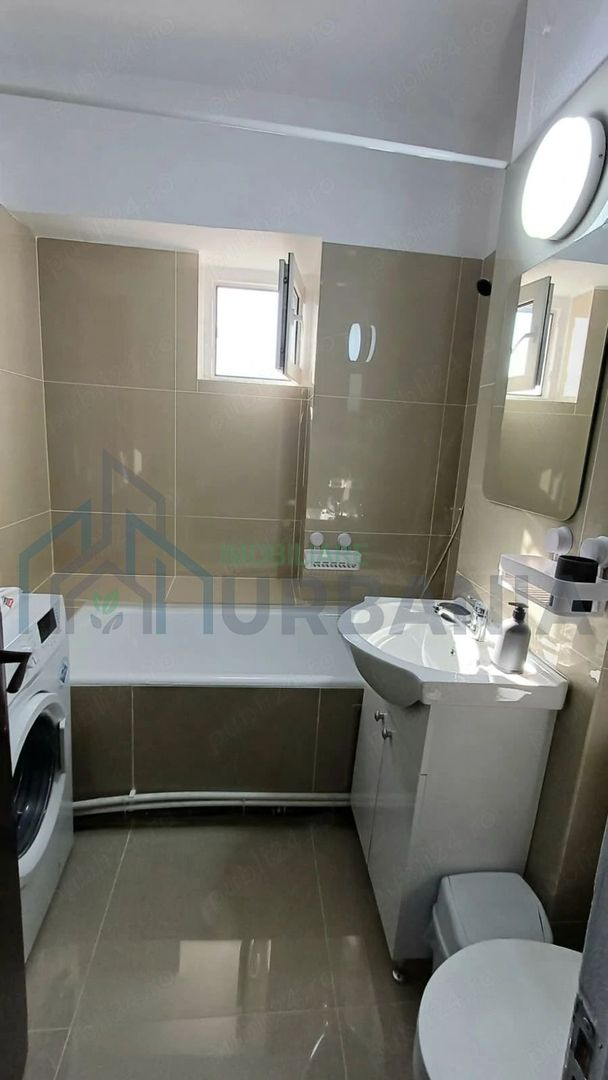 Apartament 3 camere de închiriat, zona centrală, bloc Digi - Gara, Iași - Poză 1