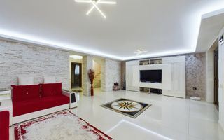 Casă / Vilă 5 camere + Mansarda Foarte Spatioasa - Poză 1