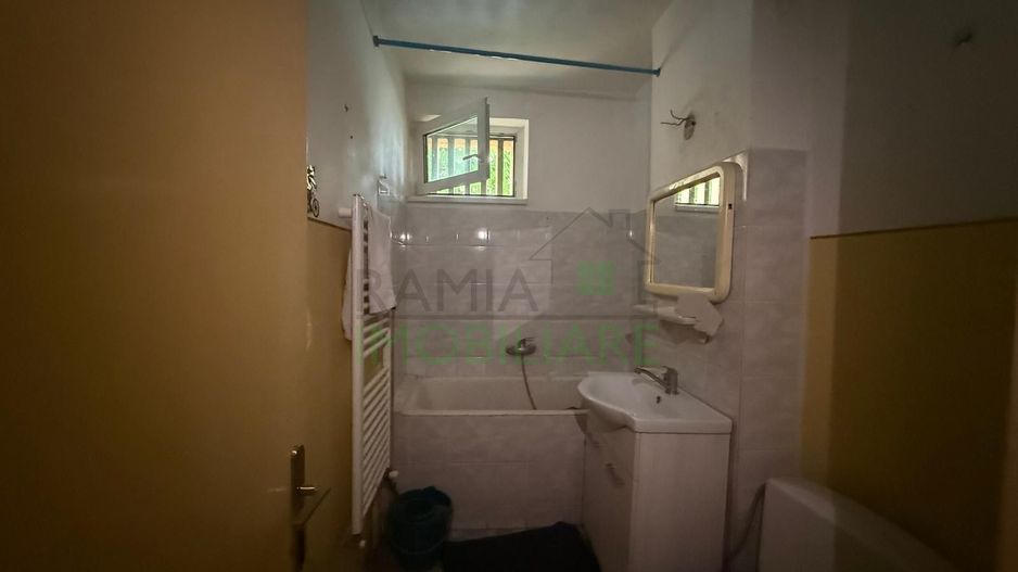 Oportunitate! Apartament 2 camere, 48 mp utili, zonă apreciată - Poză 11