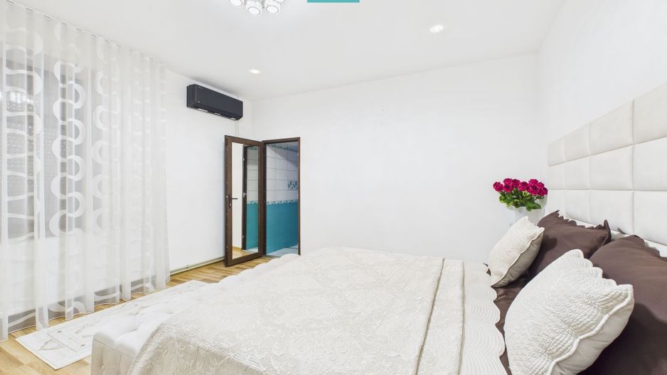 Casă exclusivistă cu 4 camere, în Secusigiu, Arad - Poză 8