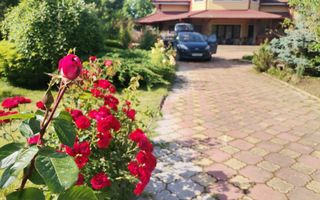 Vilă de lux mobilata/utilata cu terasa+foisor, garaj,gradina si livada - Poză 9