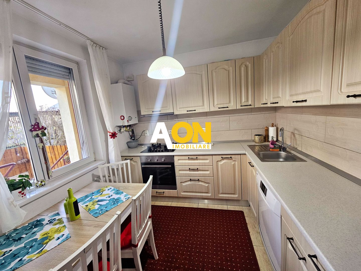 Apartament 3 camere, 75 mp utili, cu terasa 48 mp, boxa 23 mp, Cetate - Poză 6