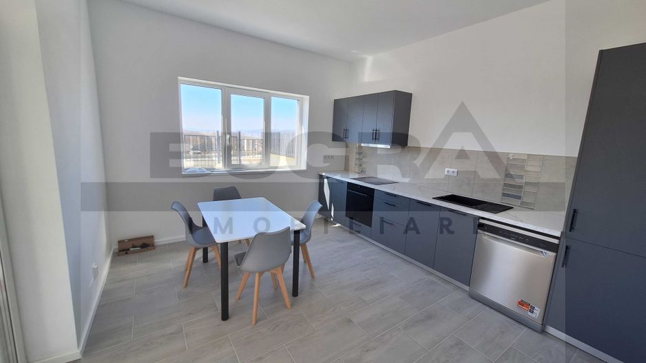 Casa individuala de inchiriat, Dezmir - Poză 2