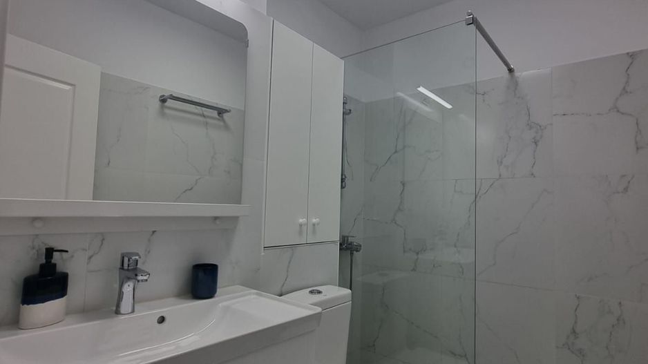 De Închiriat 2 Camere Unirii la 5 min de Metrou, Parcare - Poză 8