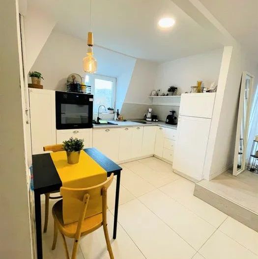 APARTAMENT LA MANSARDA ZONA CAPITALE - Poză 4