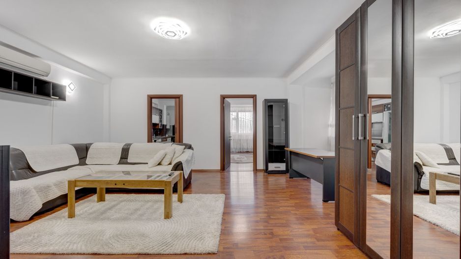 SI CASA SI AFACERE totul sub același acoperiș in Sector 5 ! - Poză 35