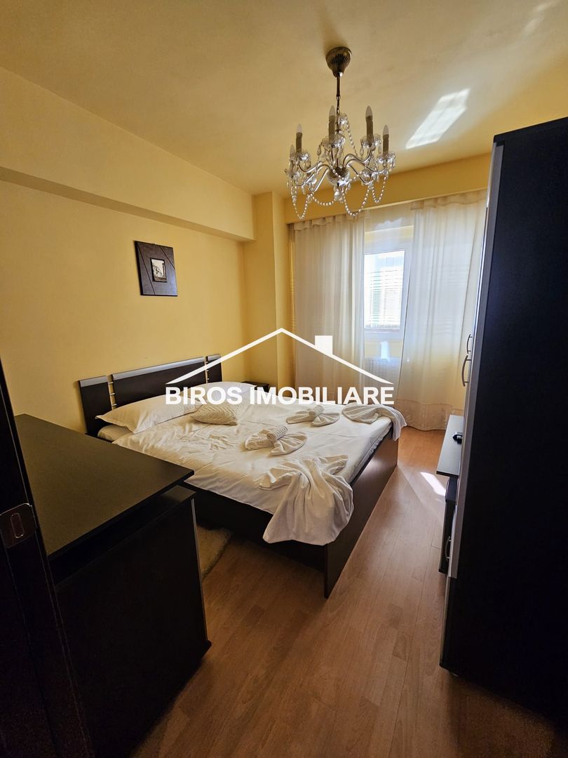 3 camere KFC - Universitate - Poză 4