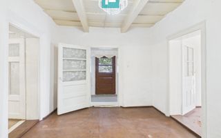 Casă bătrânească cu 4 camere in Pecica - Poză 7