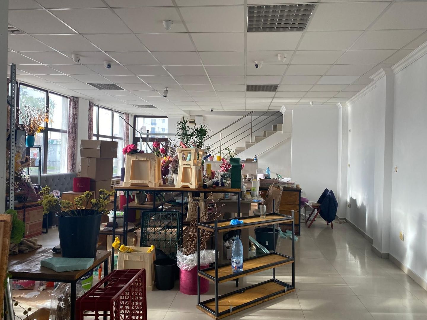 Spațiu comercial de închiriat, stradal - Târgoviște - M3 - Poză 3