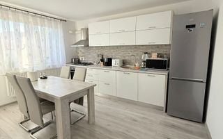 Casa Insiruita, 4 camere, Teren 145mp, Mobilat si Utilat, Zona Cetate - Poză 1