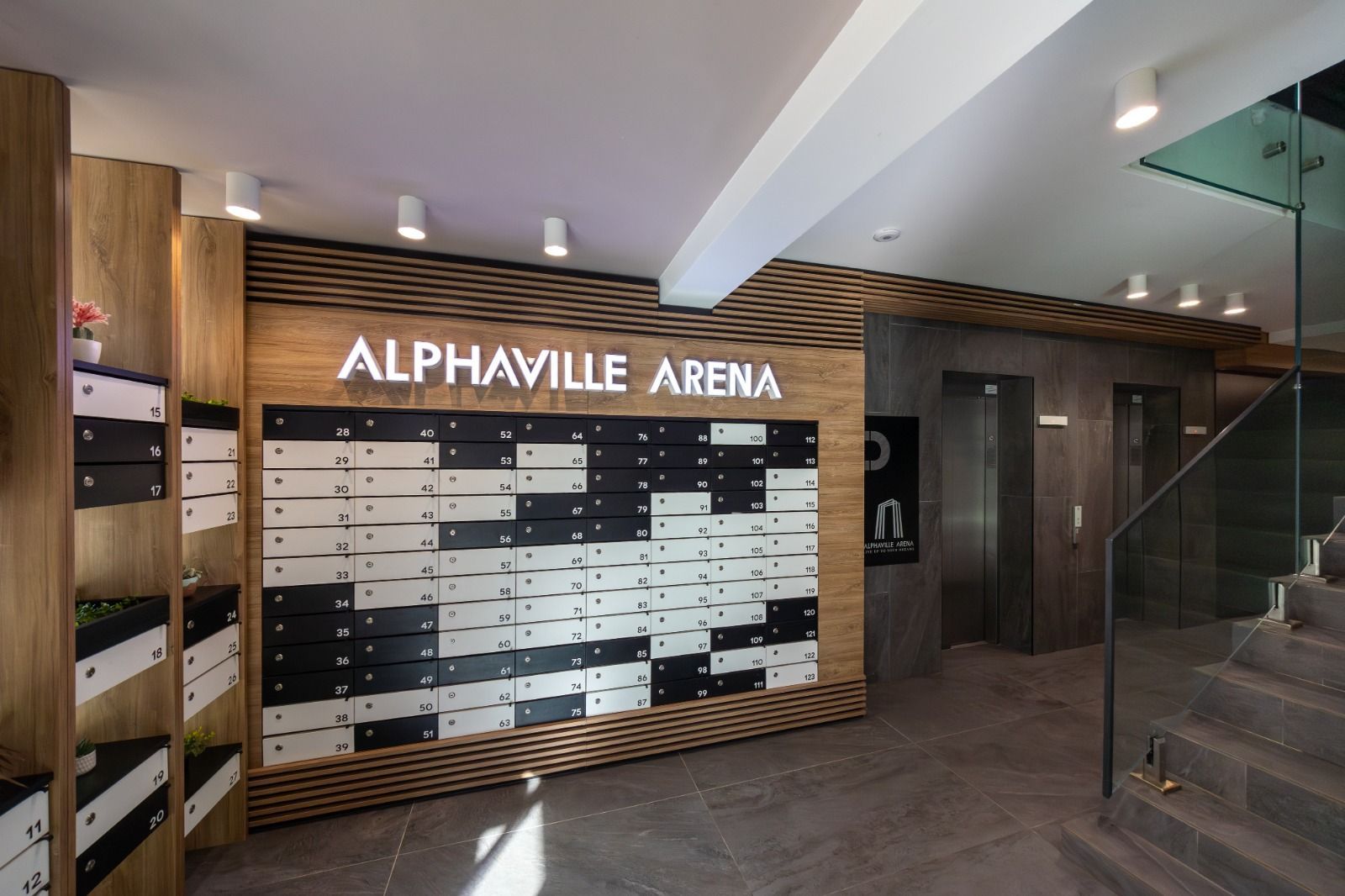 Apartament Alphaville cu vedere superba spre Tampa - Poză 24