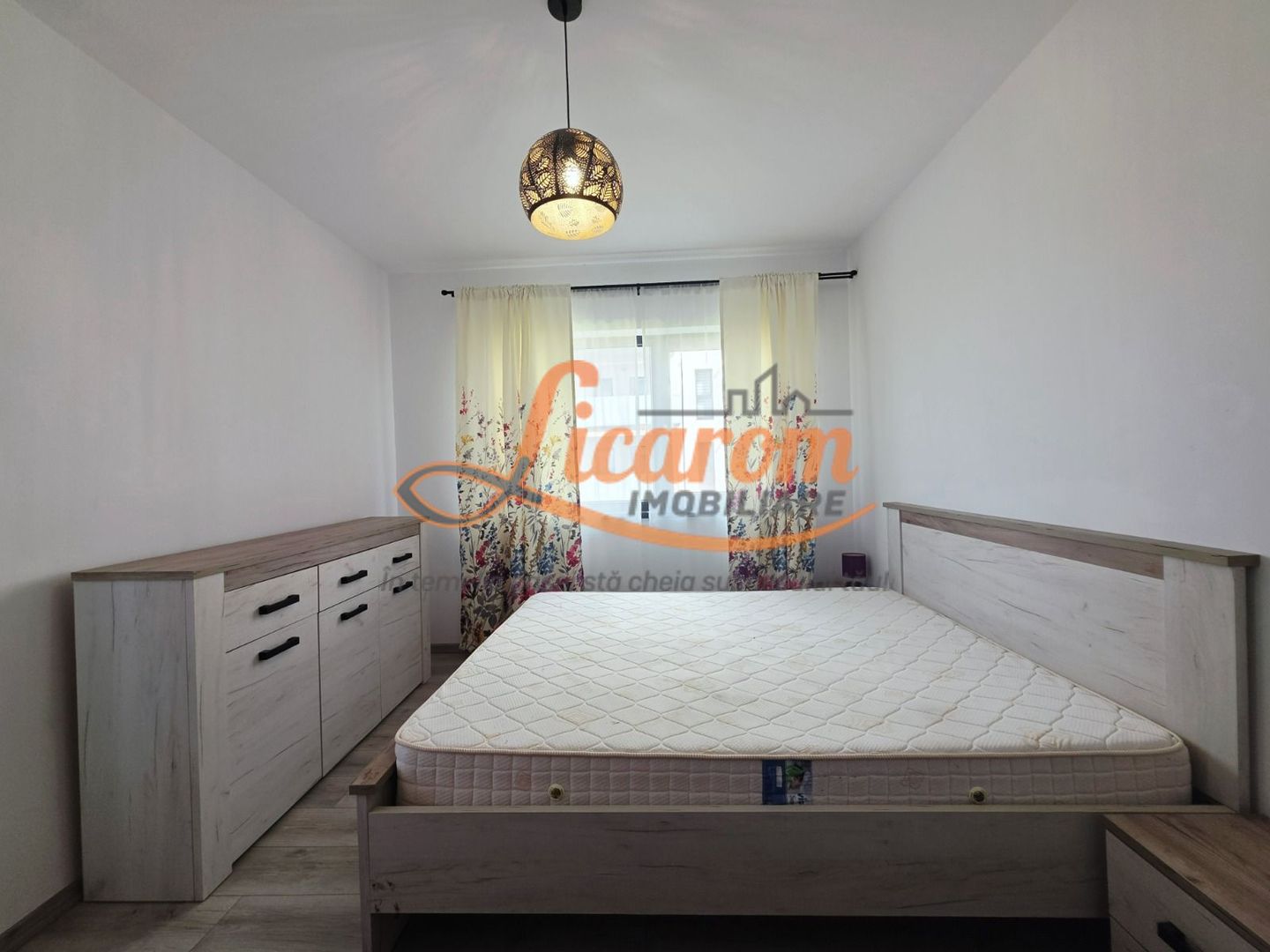 Apartament 2 camere, mobilat, lift, parcare, animale,Cristian BV - Poză 8
