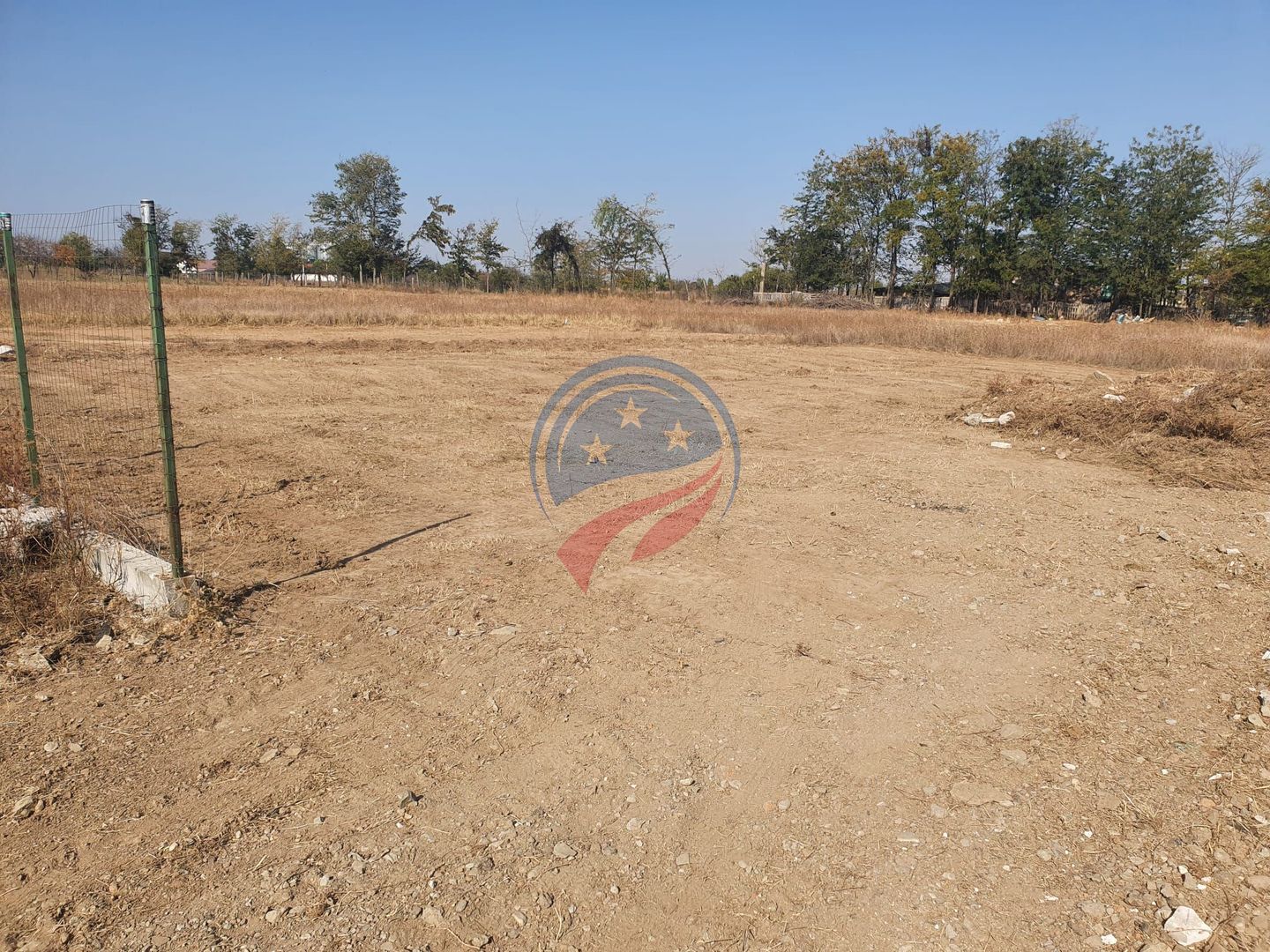 Casa la rosu in Carcea - Poză 6