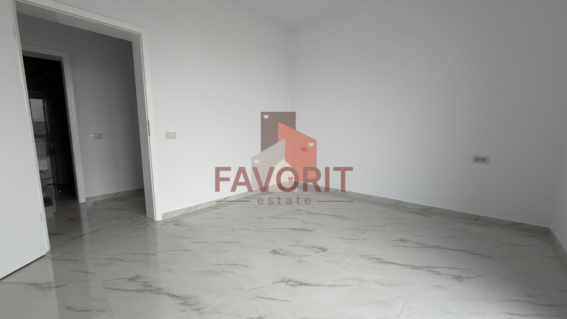 Apartament 2 camere | Decomandat | La asfalt | Curte + 2 locuri de parcare - Poză 8