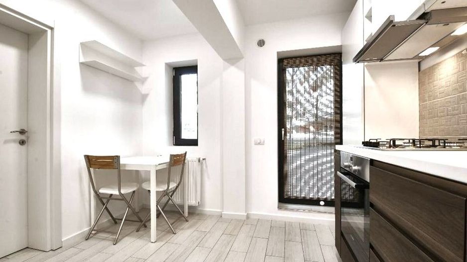 🚇 Închiriez Apartament cu 2 camere, la 100 m de metrou Dristor 2 - Poză 8