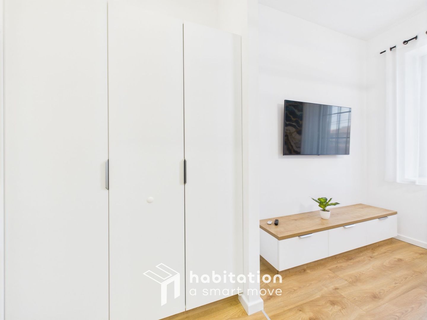 Elegant, finisaje premium, locație deosebita - 3 camere  în Bălcescu - Poză 19