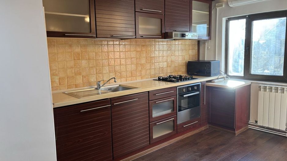 Apartament 2 camere decomandat, mobilat,  Drumul Sării - Poză 5