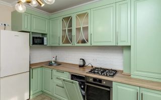 Chirie, apartament, 2 camere, strada Vasile Alecsandri, Centru - Poză 2