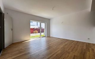 Casa tip duplex de vanzare, constructie noua, strada privata, Floresti - Poză 6