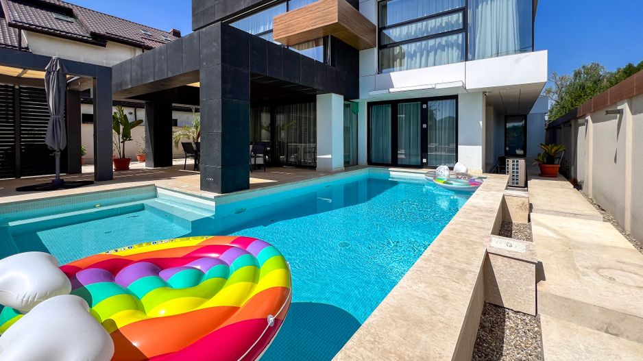 Ready to move  |  Vila premium cu piscina și jacuzzi încălzite - Poză 44