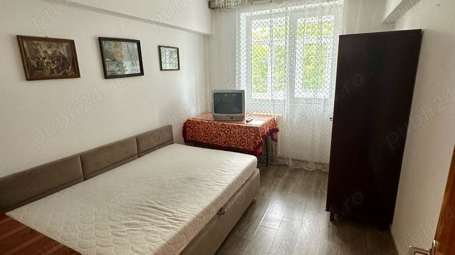 Apartament spatios 3 camere Drumul taberei - Poză 4