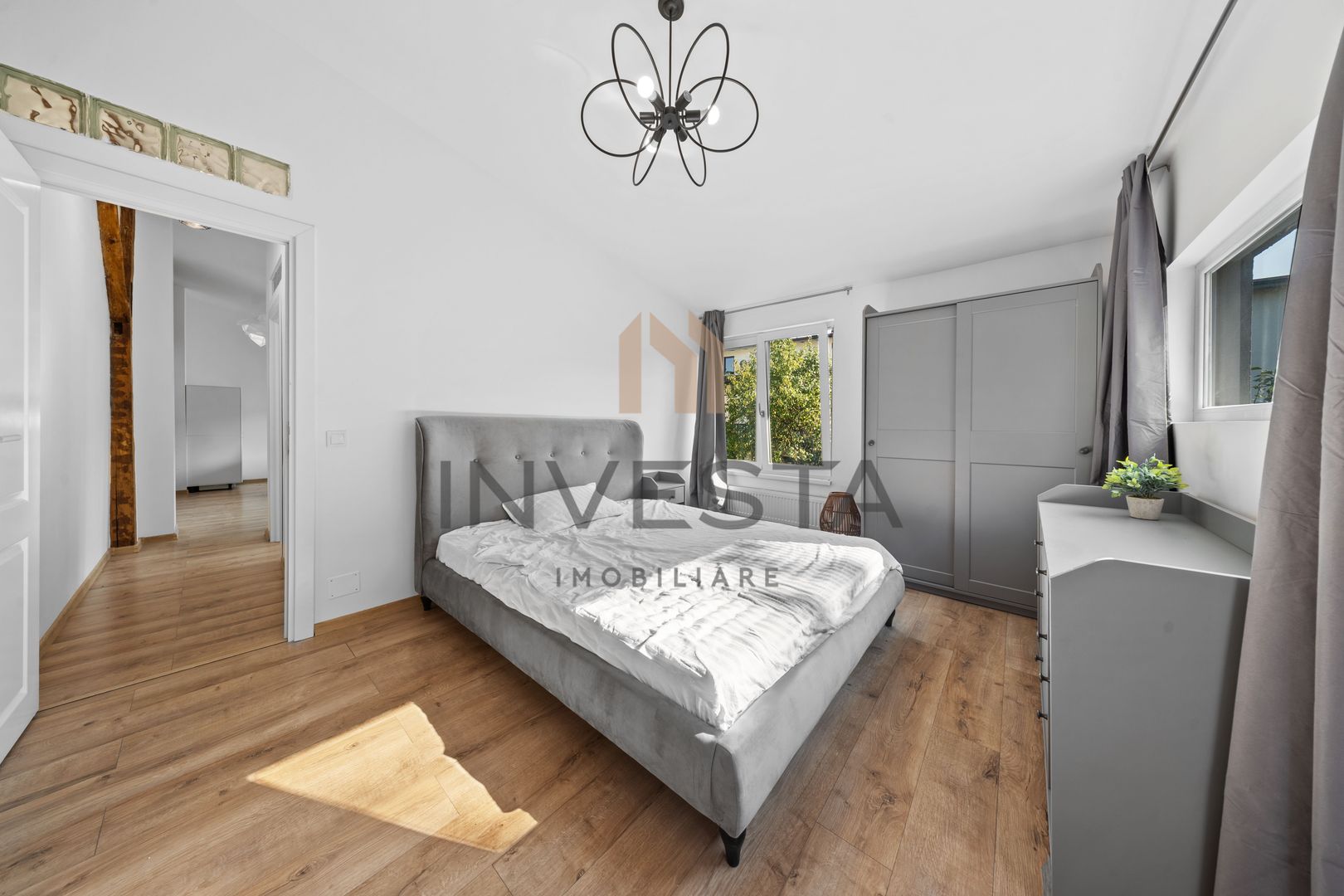 Apartament 3 camere cu 40 mp terasa, la 2 minute de Piata Unirii! - Poză 10