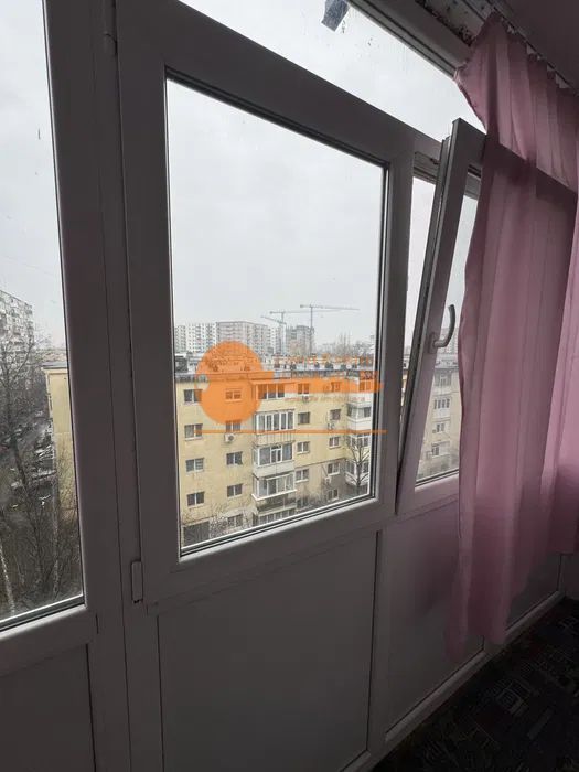 2 camere -9 minute de Metrou Gorjului - Poză 4