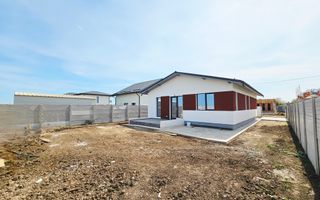 Casa 3 camere in centrul comunei Berceni - Poză 4