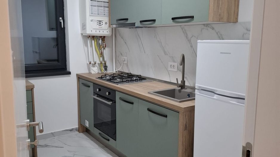 Prima Inchiriere 2 camere Complex Novum Gorjului - Poză 5