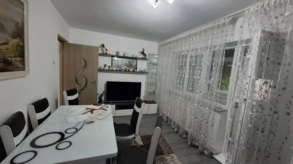 🏠 Apartament 2 camere, complet renovat – Zona Narcisa (Edeea) - Poză 9