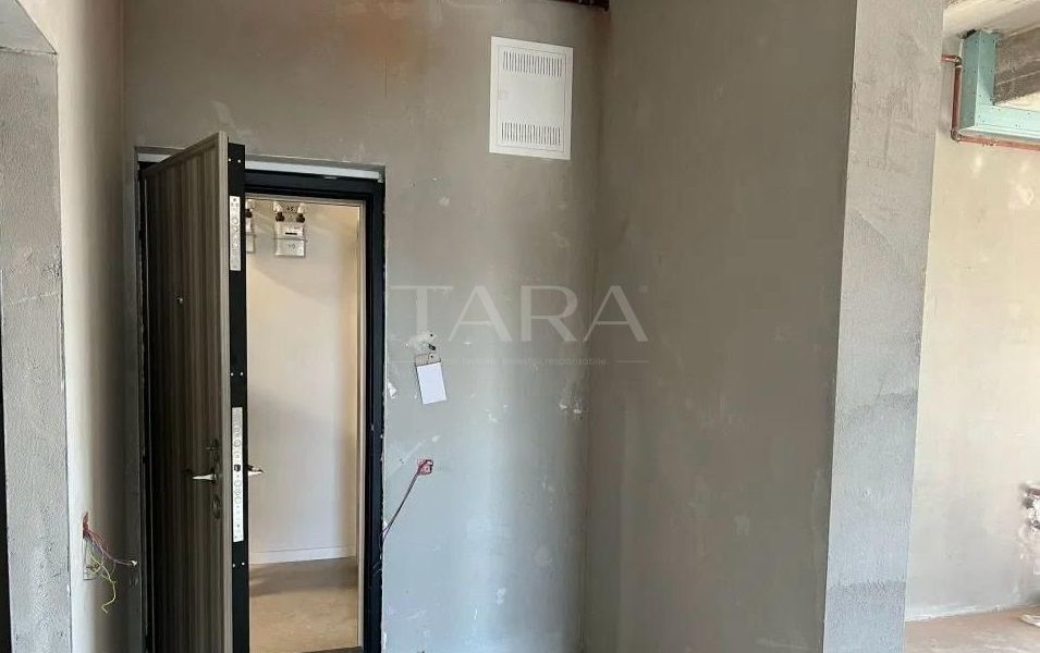 Apartament 2 camere în Gruia – zonă verde, liniștită - Poză 1