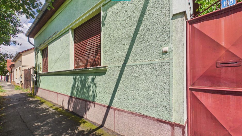 Casa cu teren 1050mp, Aradul Nou - Poză 1