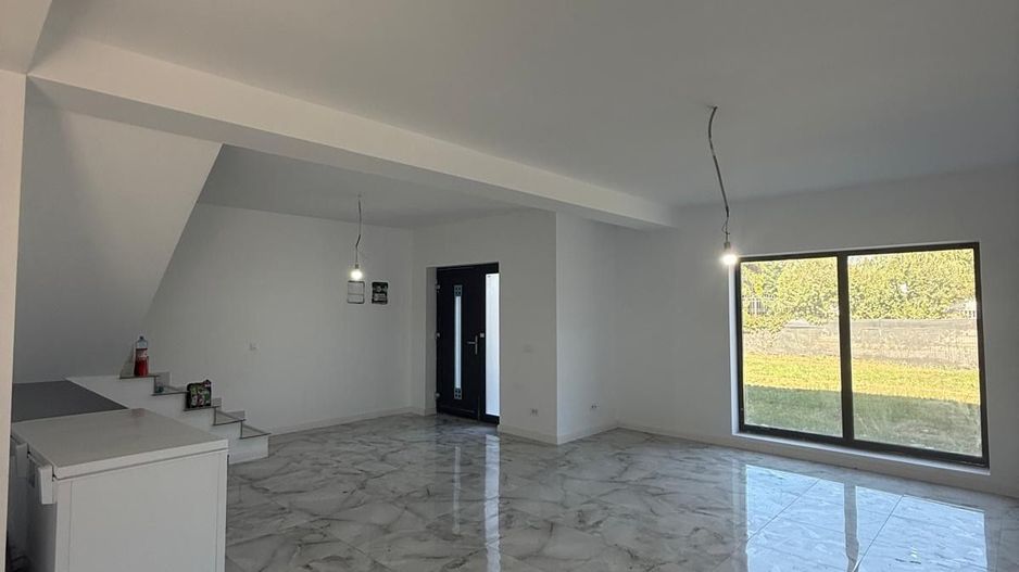 De vanzare – jumatate de duplex modern, parter + etaj | 150 mp utili | - Poză 5