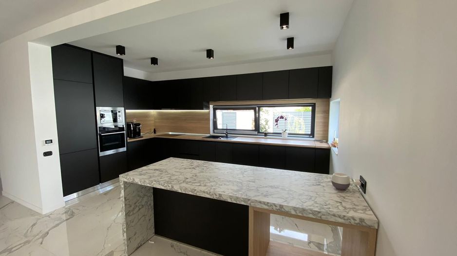 Premium! Vila de lux mobilata si uitlata . - Poză 5