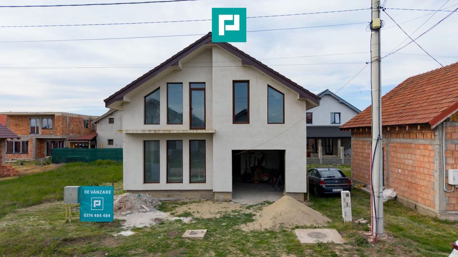 Casă impunătoare la gri în Curtici - Poză 5