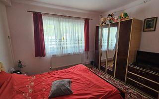 DE VÂNZARE CASĂ 2 CAMERE CHITILA – CALEA GRIVIȚEI - CURTE GENEROASĂ - Poză 8