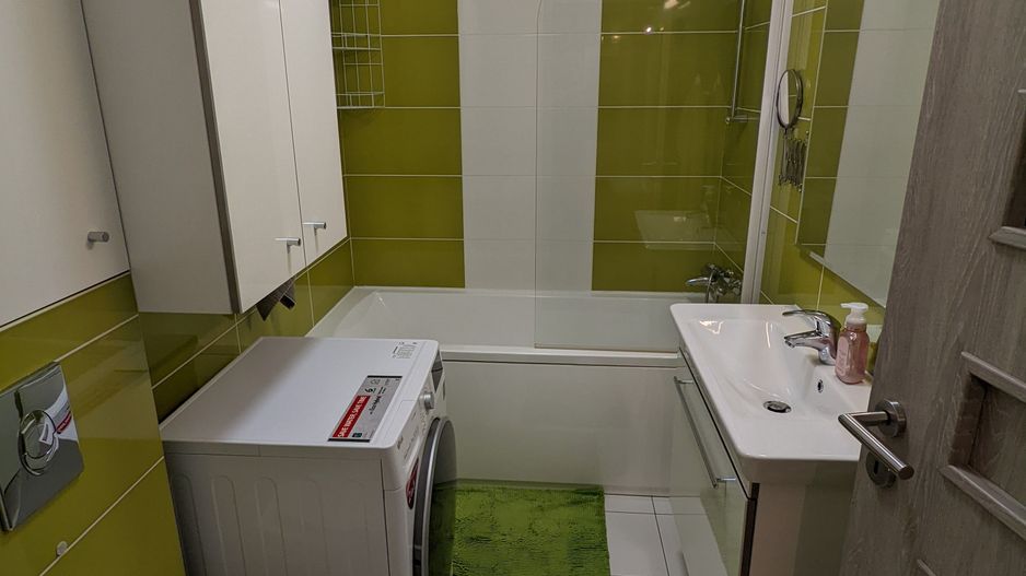 Langa Mall Coresi, in complexul Urban, 2 camere mobilate, 550 euro/luna - Poză 12