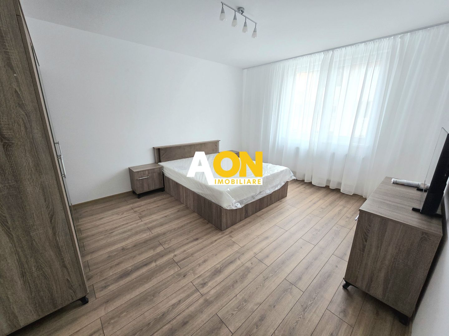 Apartament cu 2 Camere, Prima Închiriere, Garaj, Zona Alba Mall - Poză 5
