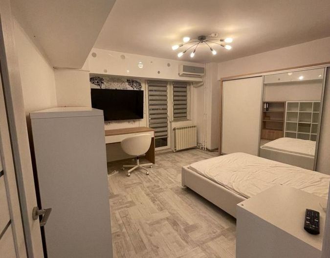 Închiriez apartament 2 camere modern, Nerva Traian, renovat - Poză 1