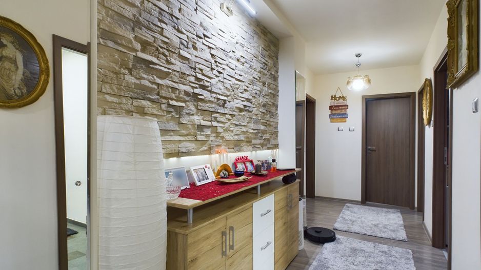 Apartament cu 5 camere in zona UMT 105mp - Poză 23