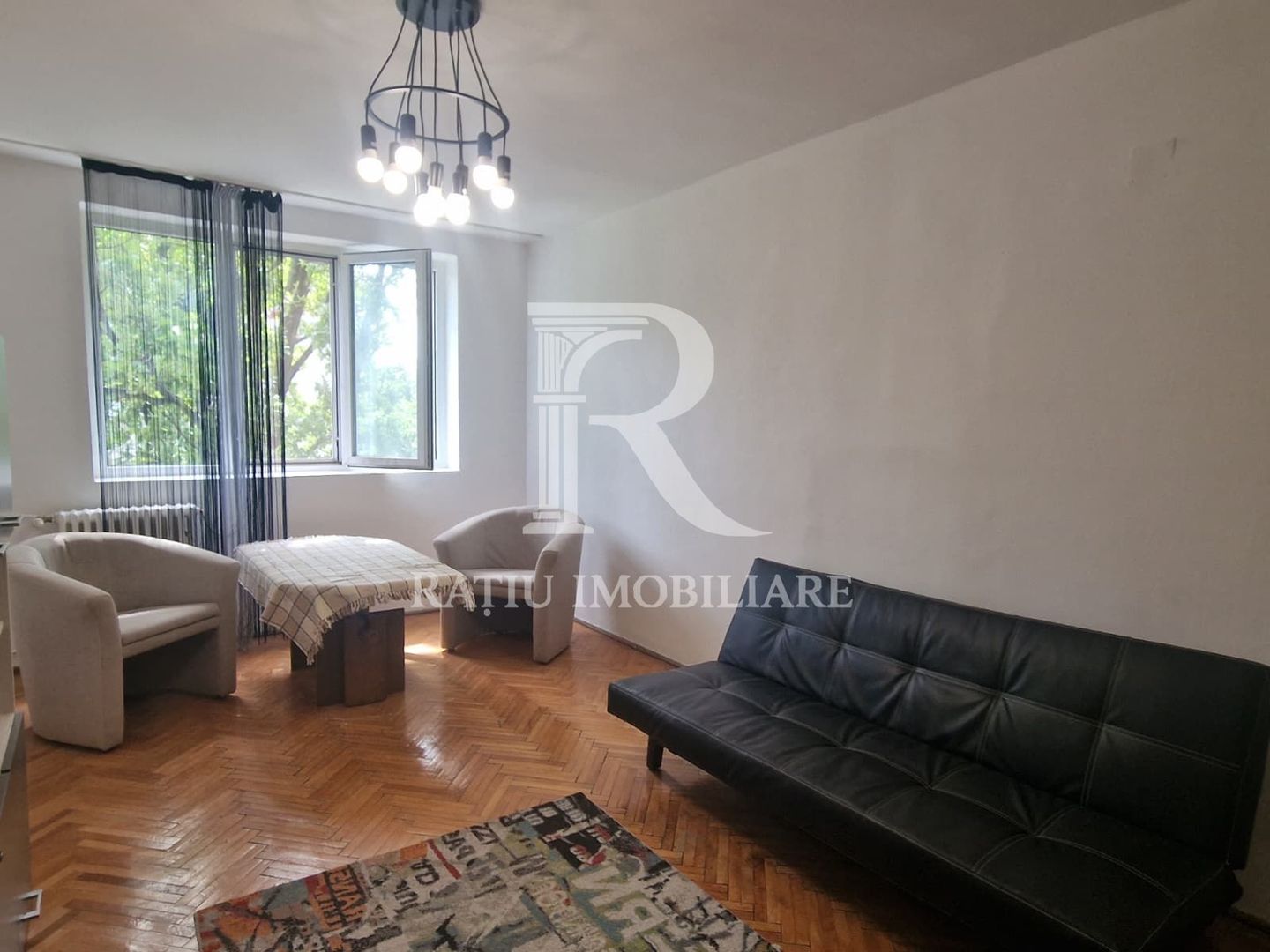 Apartament cu 2 camere | Piata 1 Decembrie | Ultracentral | Oradea - Poză 1