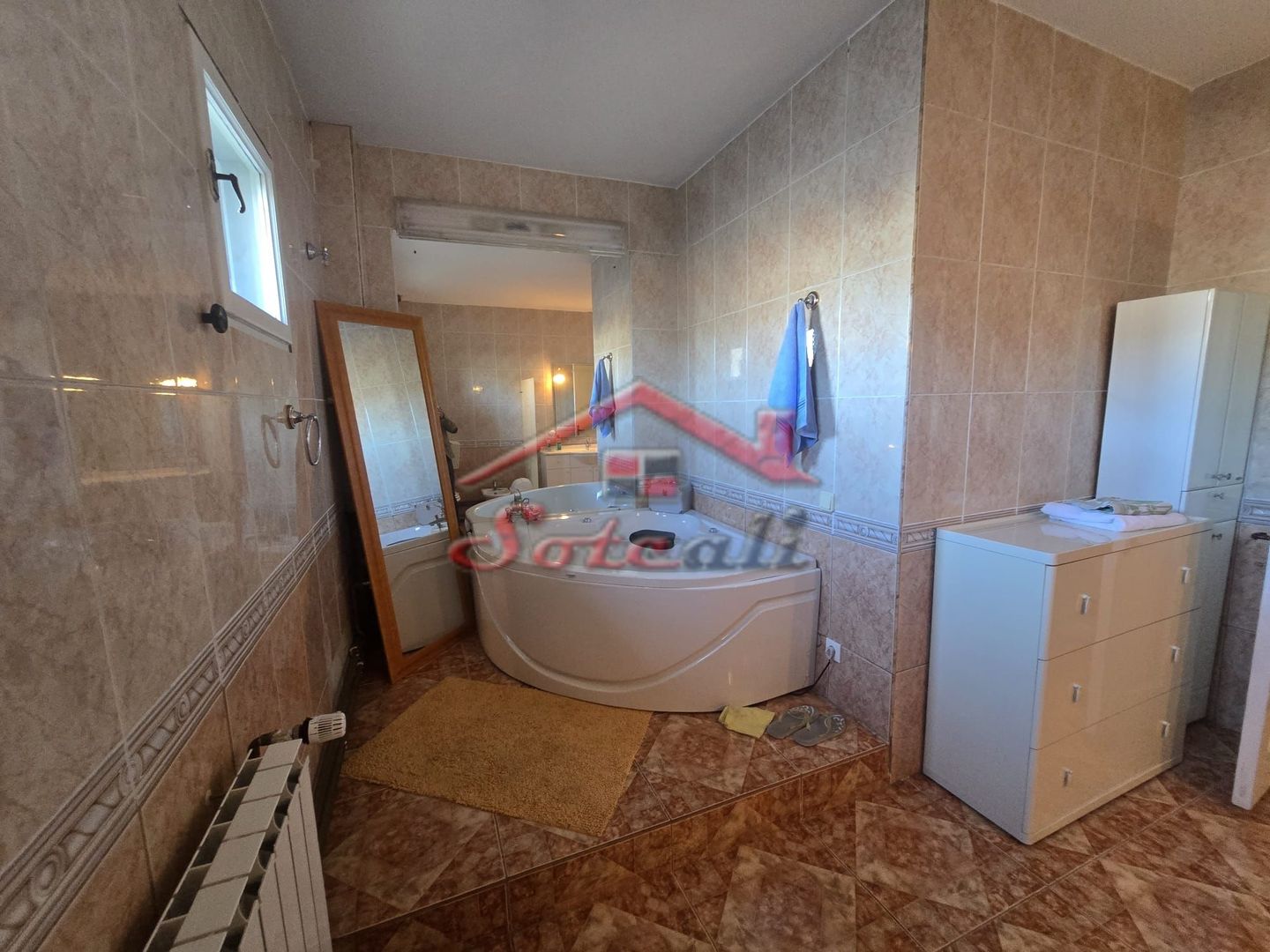 Vilă elegantă și casă independentă pentru oaspeți - Banesti - Poză 26