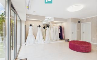 Spațiu modern cu acces stradal în zona circulată - Poză 9