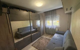 Apartament 3 camere | etaj intermediar |  zona Intre Lacuri - Poză 4