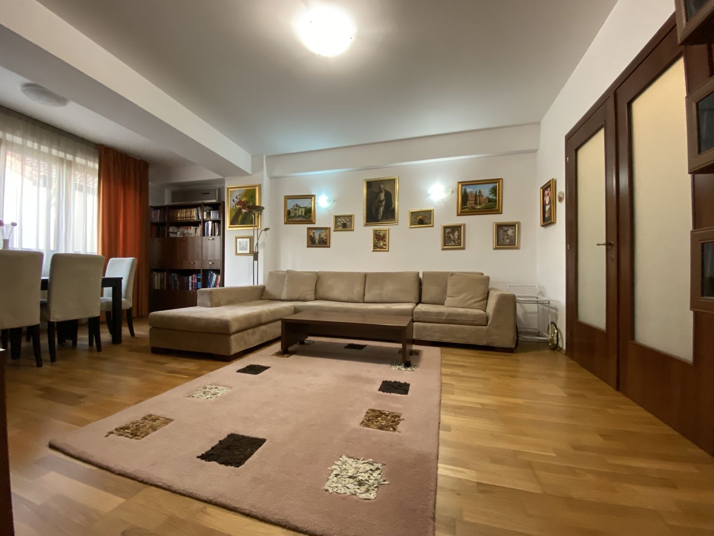 Apartament 3 camere Baneasa | 2 locuri de parcare incluse in pret - Poză 2