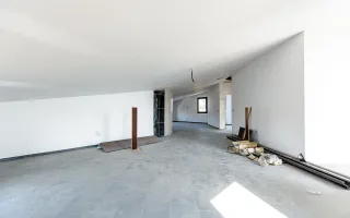 Clădire comercială în zona Grădiște. - Poză 32
