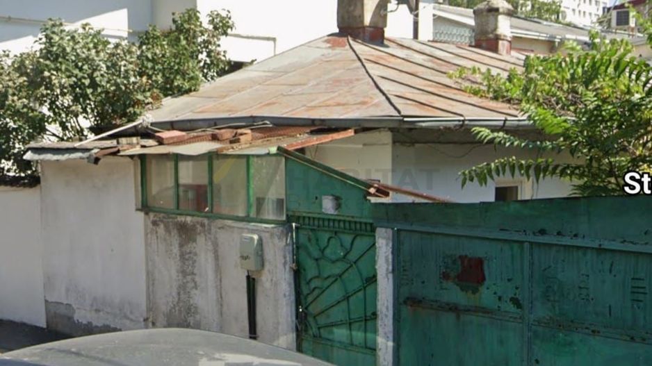 Casa pe Bulevardul Mihalache –  Piața Domenii - Poză 1