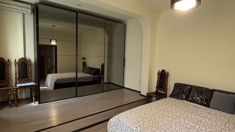 Apartament privat la casa la 5 minute de Piața Victoriei - Poză 43